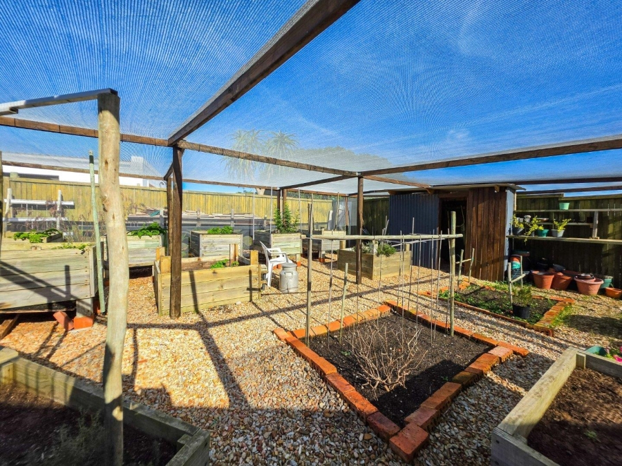 2 Bedroom Property for Sale in Stilbaai Western Cape
